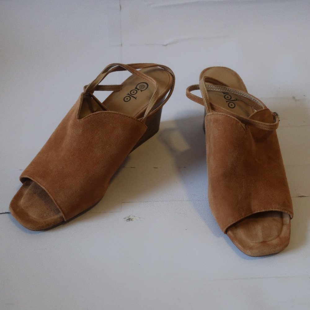 Golo Tan Brown Suede Chunky Heel Sandals Sz 7*